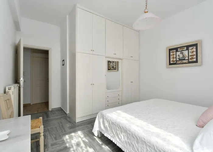 Cozy House In בית נופש נאוסה