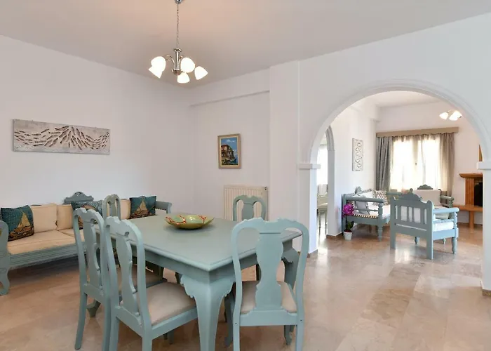 Cozy House In בית נופש