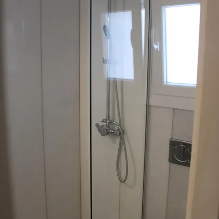 Cozy House In * Naousa (Paros)